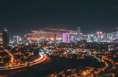 Vương quốc may mắn 